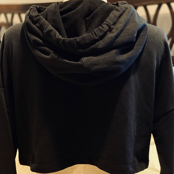 LF size xs Super soft black LF hoodie. NWOT - Picture 8 of 8